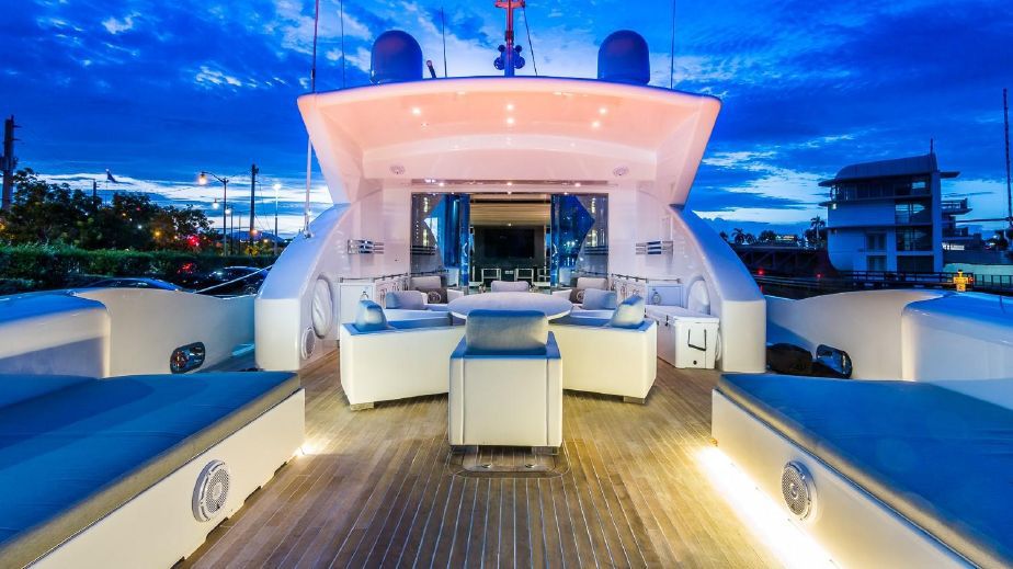 120EliteYacht-14.jpg