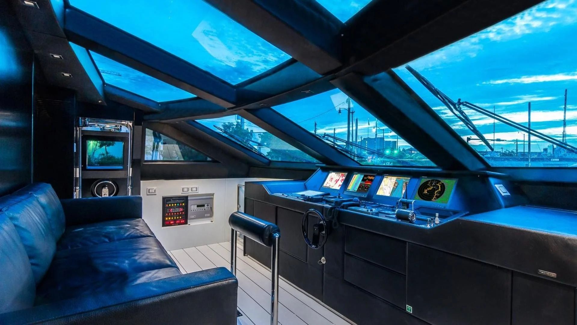 120EliteYacht-28.jpg