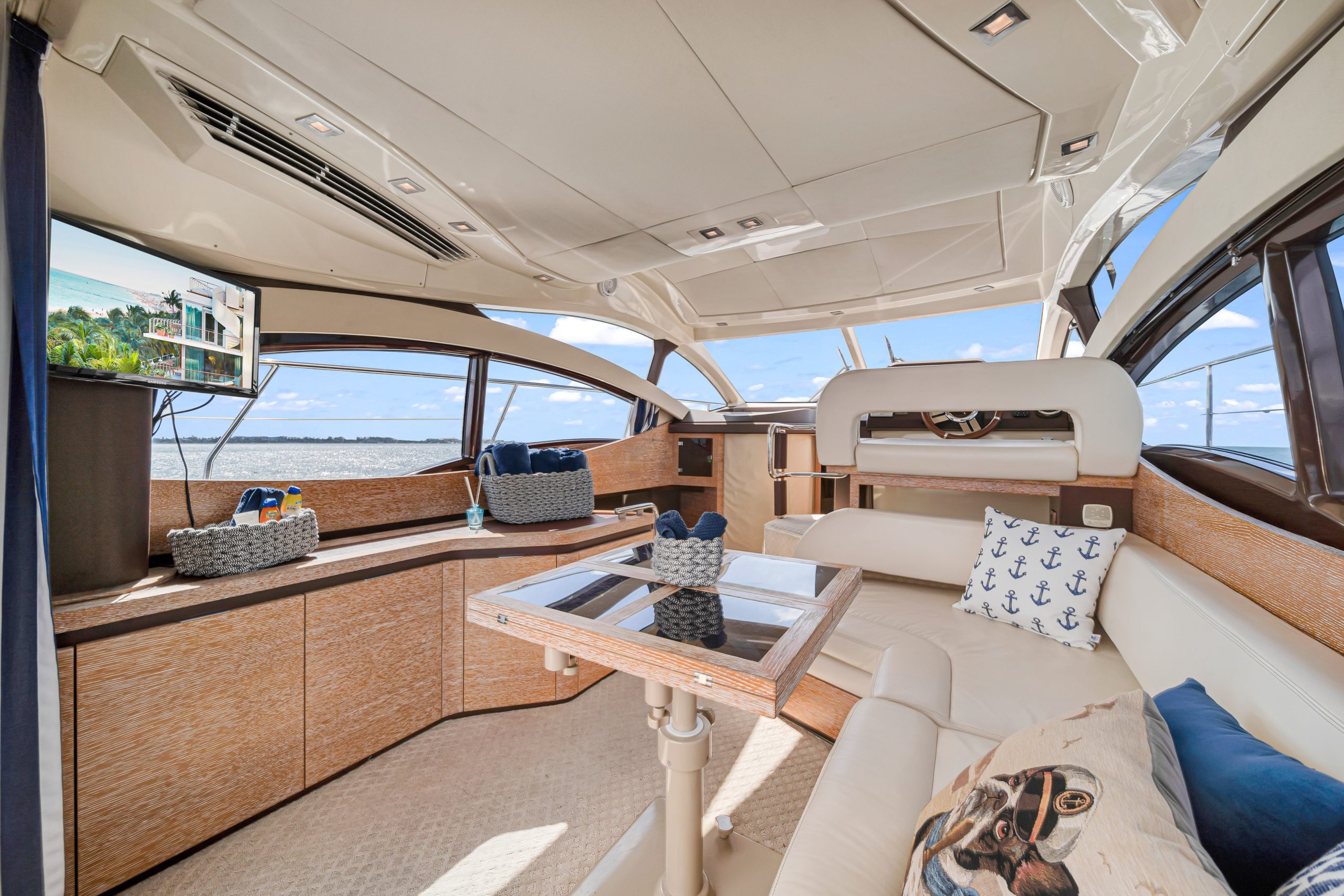 42Azimut-11-scaled-1.jpg