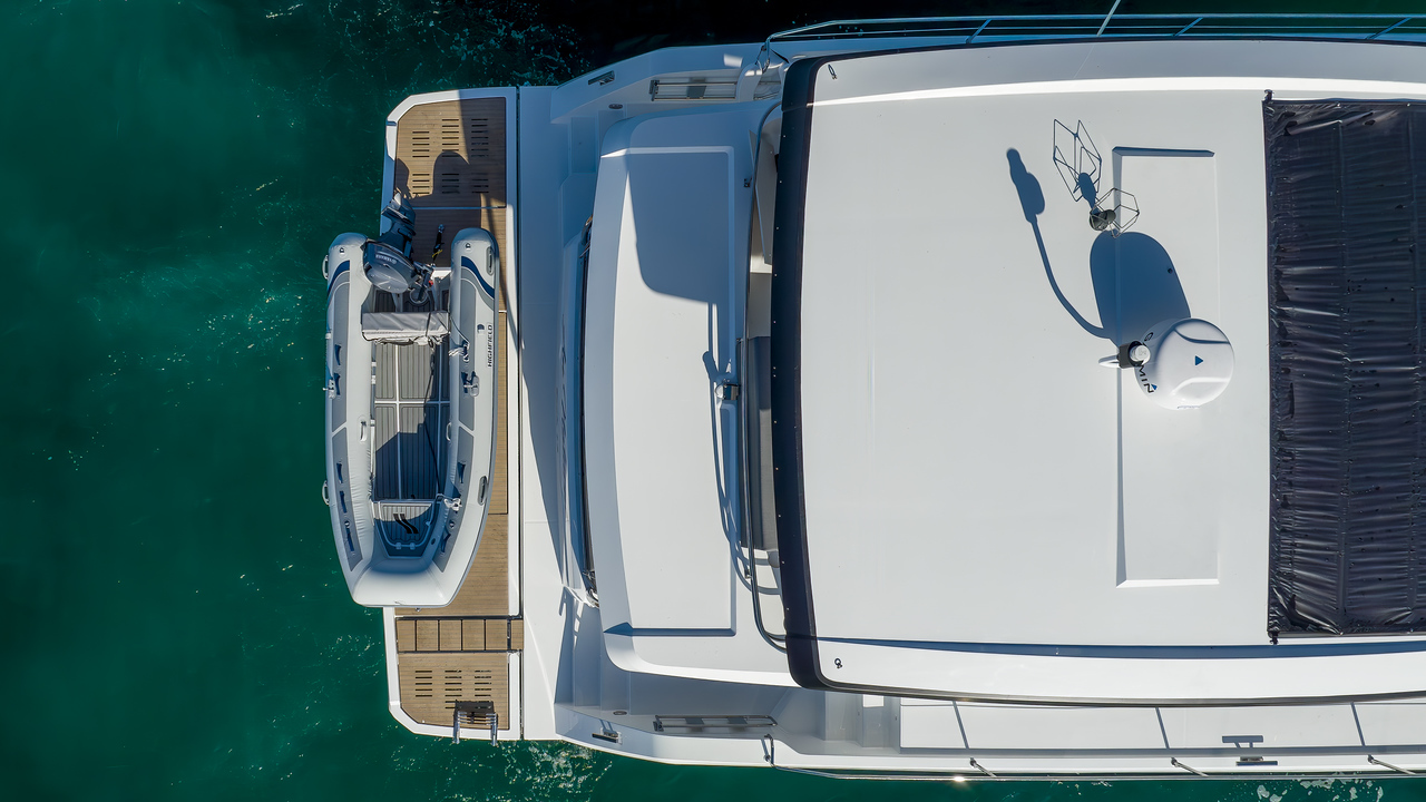 50-2023-Fountaine-Pajot-Luxury-Catamaran-10.jpg