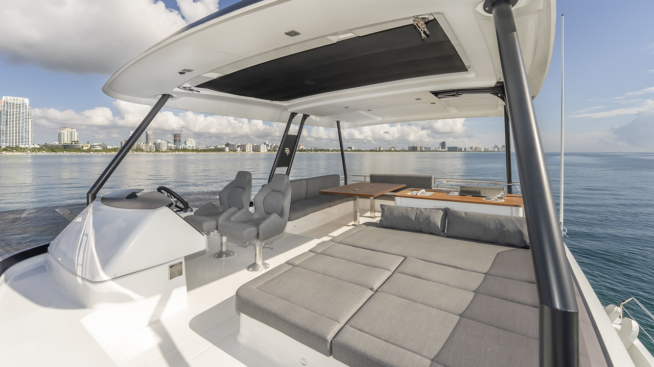 50-2023-Fountaine-Pajot-Luxury-Catamaran-28.jpg
