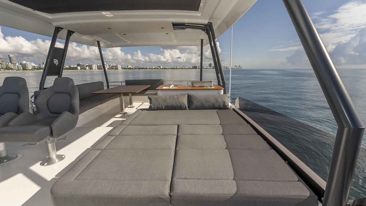 50-2023-Fountaine-Pajot-Luxury-Catamaran-29.jpg