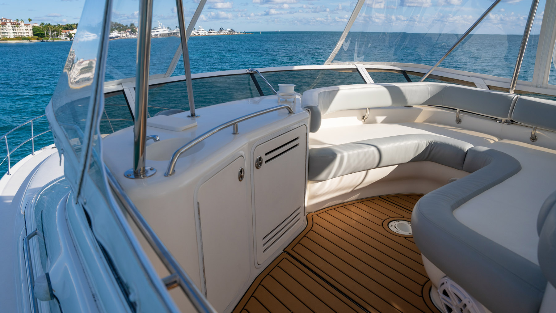55PrestineConditionFlybridge-38.jpg