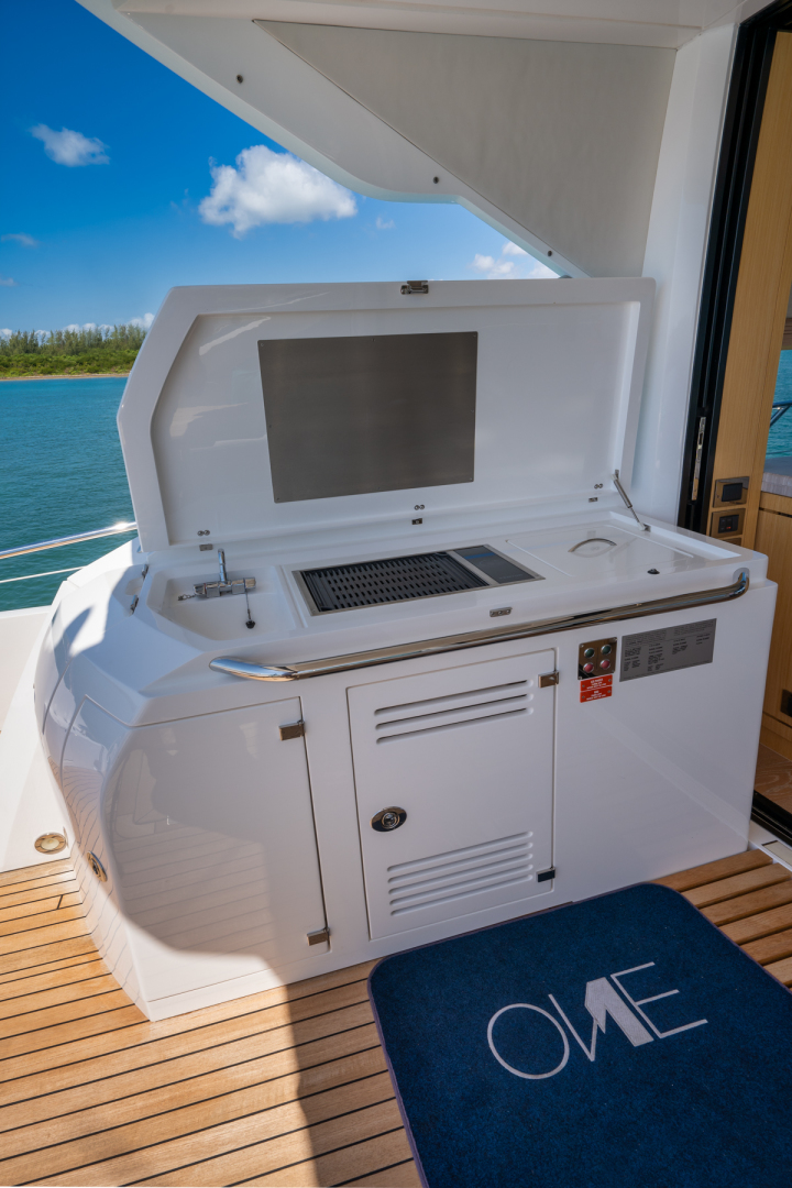 68-2018Sunseeker-19.jpg
