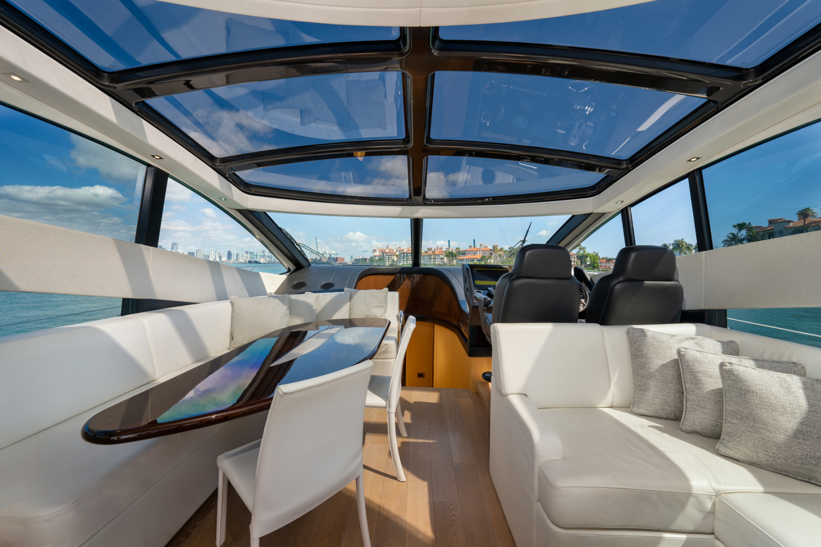 68-2018Sunseeker-3.jpg