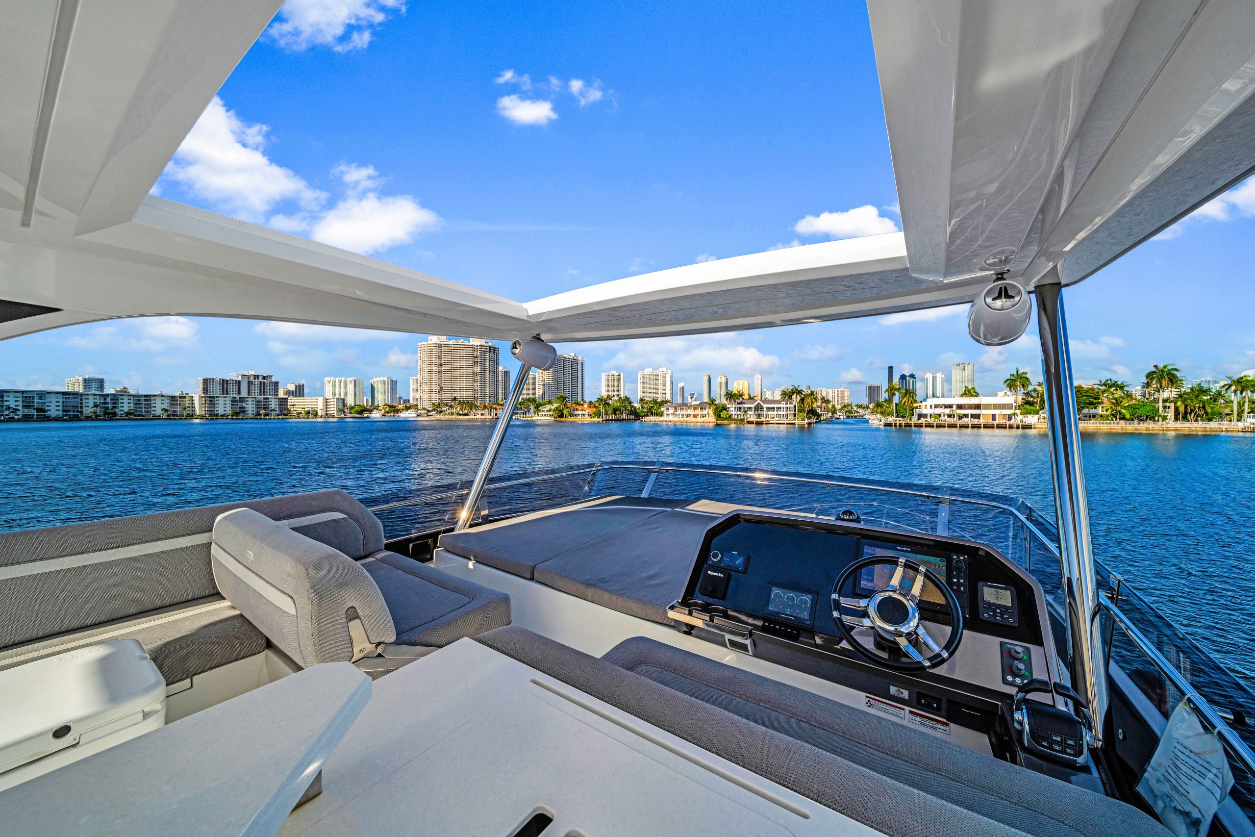 68Galeon-1-scaled-1.jpg