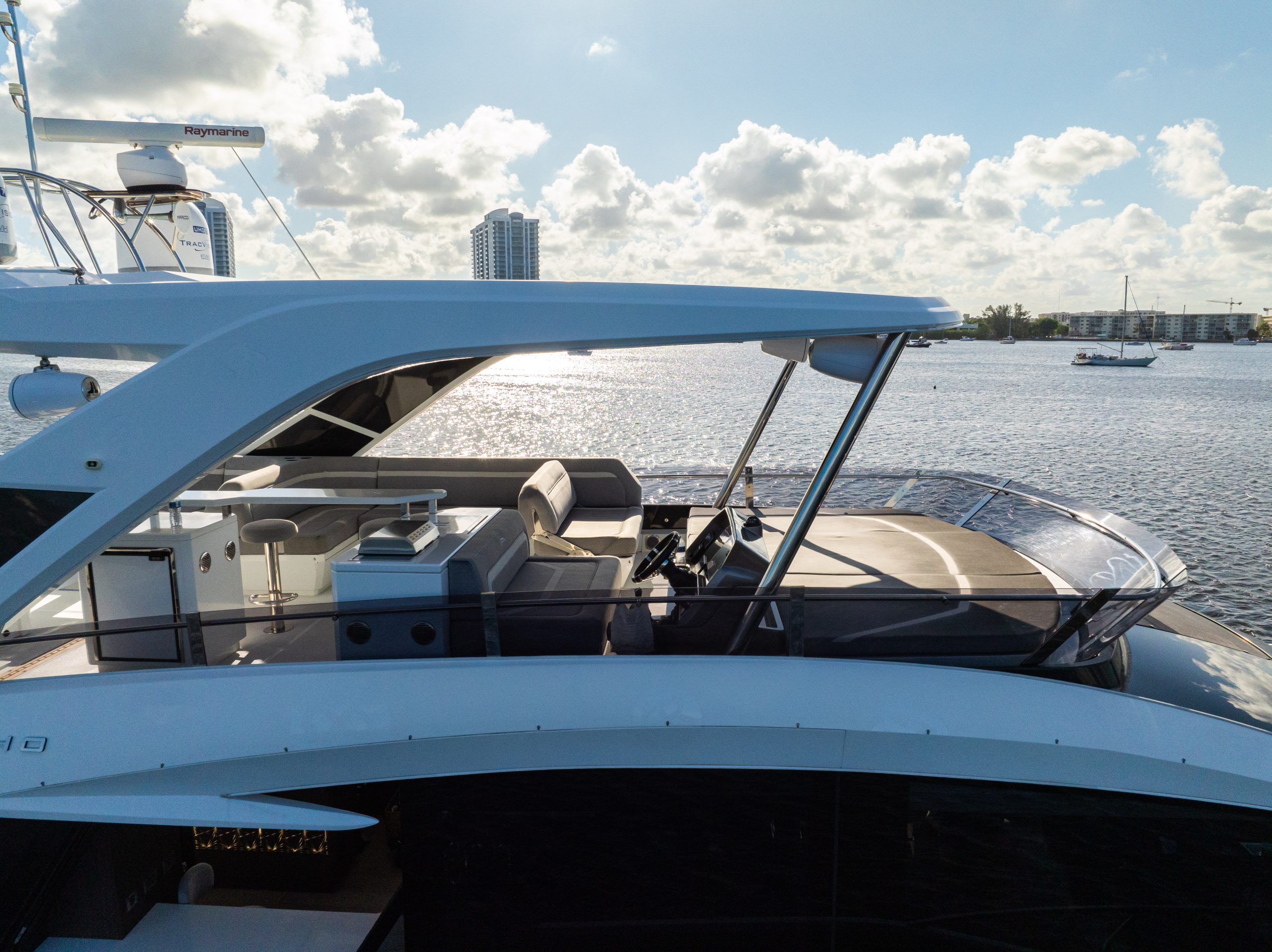 68Galeon-10-scaled-1.jpg