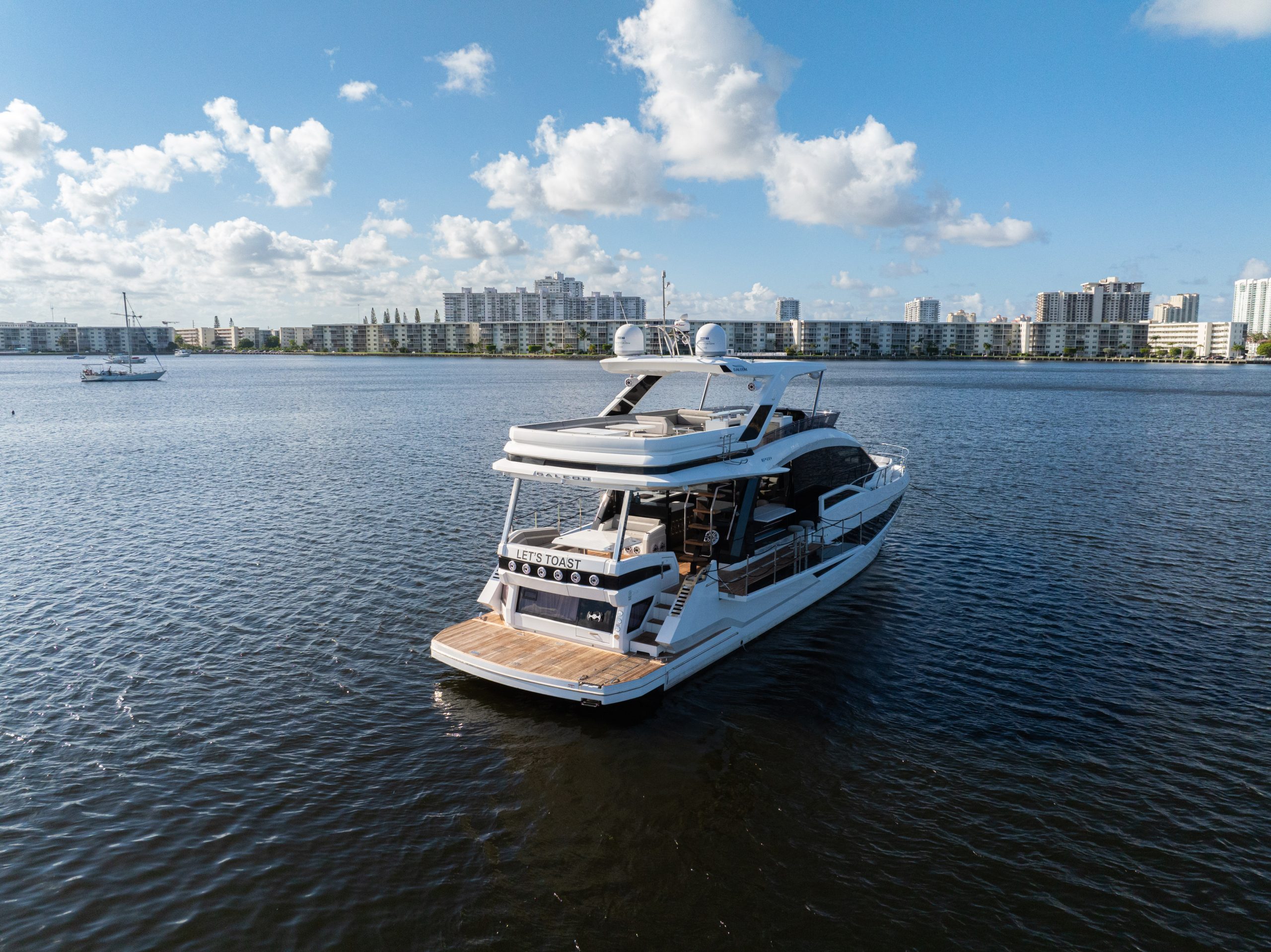 68Galeon-3-scaled-1.jpg
