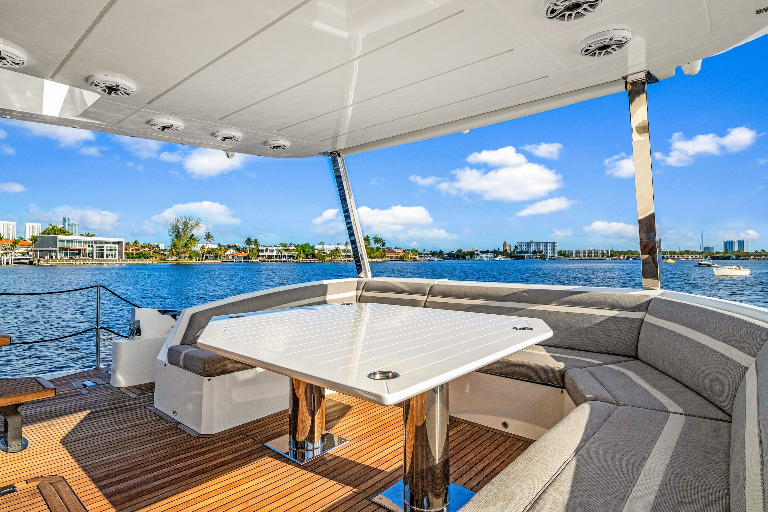 68Galeon-30-scaled-1.jpg