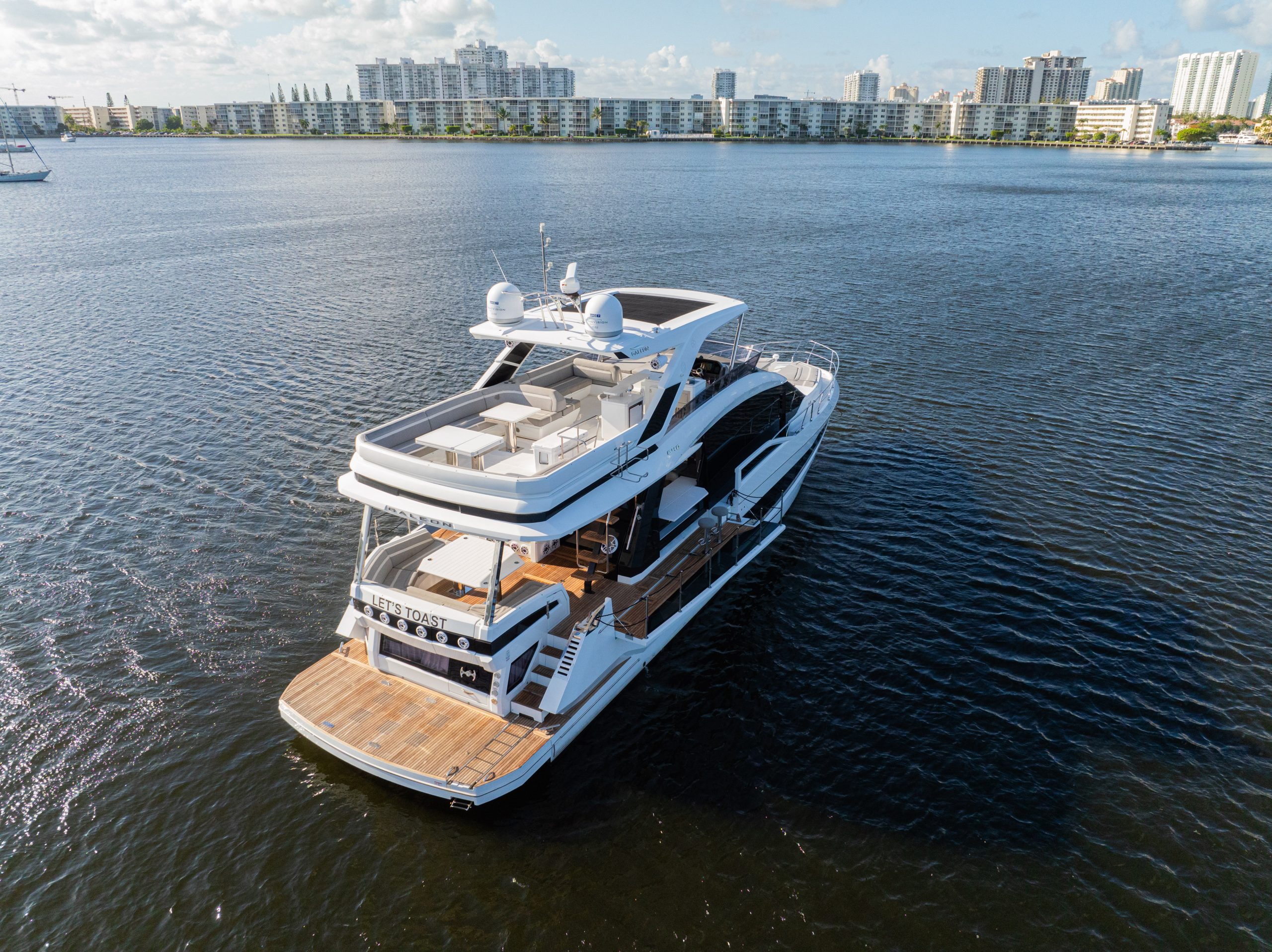 68Galeon-9-scaled-1.jpg
