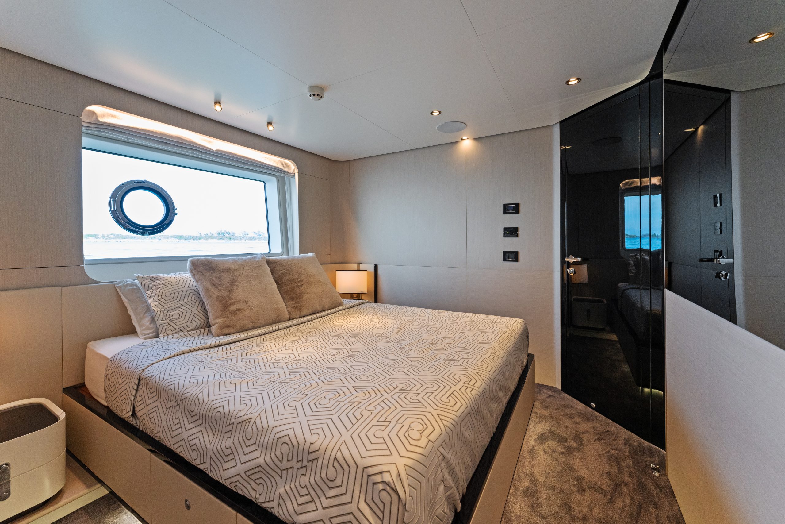 88Azimut-38-scaled-1.jpg